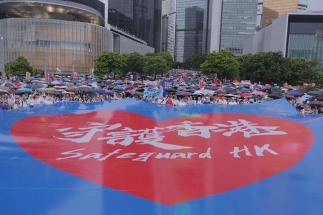 忍無可忍，終于出手了！這一次香港人不再沉默，這個決定非同尋常 