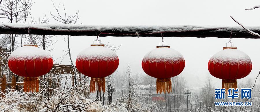 雪潤春日