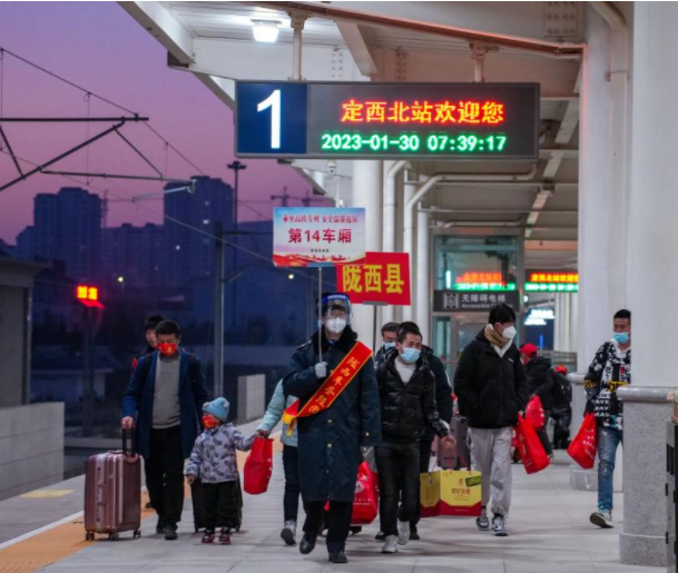 流動中國彰顯生機與活力——寫在2023年春運收官之際