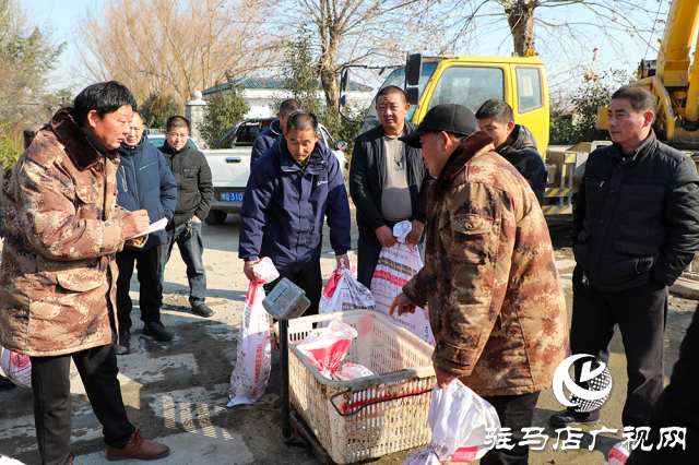 新春走基層||泌陽生態(tài)好魚滿倉 好運(yùn)“鰱鰱”冬捕忙