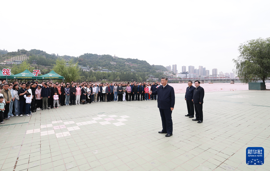 習(xí)近平在甘肅考察時(shí)強(qiáng)調(diào) 深化改革勇于創(chuàng)新苦干實(shí)干富民興隴 奮力譜寫(xiě)中國(guó)式現(xiàn)代化甘肅篇章