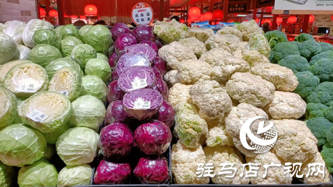 駐馬店：氣溫下降 市民“菜籃子”依然貨足價穩(wěn)