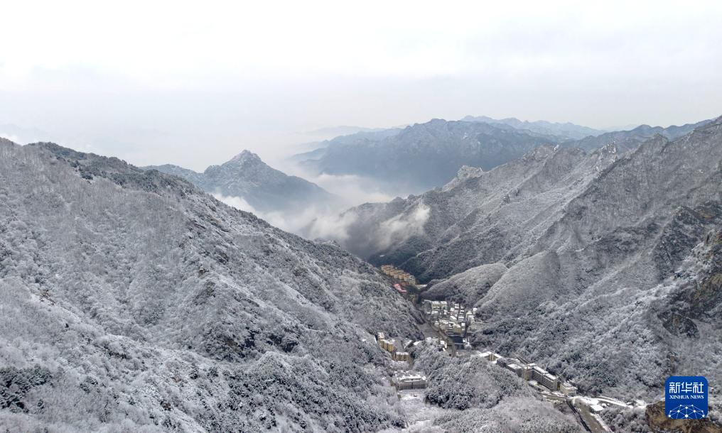 寒潮來襲 多地出現(xiàn)降雪