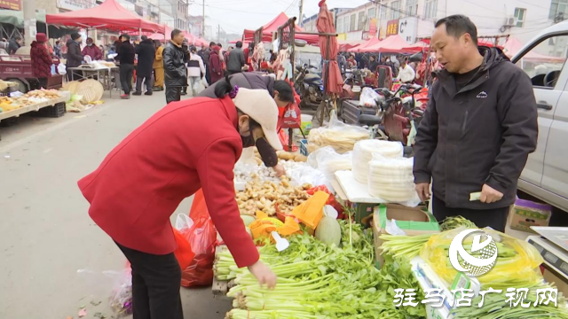 正陽縣：年貨市場(chǎng)迎來產(chǎn)銷兩旺