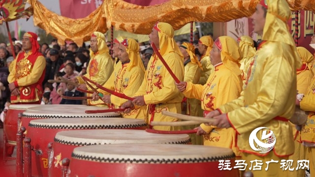 西平縣舉行大銅器展演暨“移風易俗·春風送崗”活動